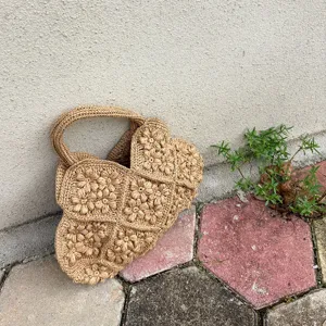 Handgehäkelte Blumen Gewebte Tragetasche Sanftes Khaki Landhausstil Sommer Urlaub Lässige Handtasche Für Damen