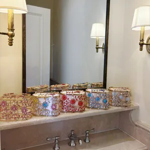 Sac de soirée fleur en métal avec strass et fermoir perle, sac panier de luxe pour femmes.