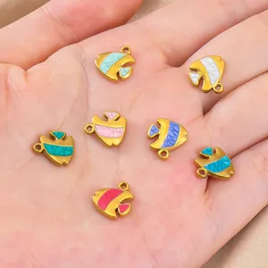 Colgantes de peces de acero inoxidable esmaltado colorido para joyas diy detalle