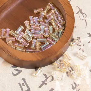 4x8mm perles de rocaille tube en verre transparent iridescent pour accessoires de bracelets DIY.