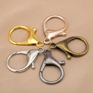 Zinklegierung Karabinerhaken in 5 Farben, ideal für DIY Schmuck und Schlüsselanhänger Accessoires.