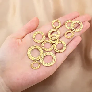 Acero Inoxidable 304 Chapado en Oro 18K Estampado Arrugado Doble Agujero Redondo Disco Colgante DIY Pulsera Collar Hallazgos