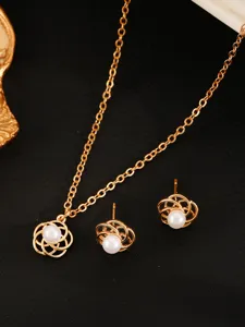 Gouden holle bloem parel sieraden set ketting oorbellen chic elegante modeaccessoires