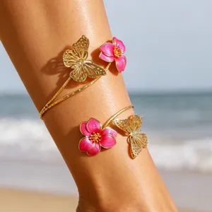 Bracelet de cheville papillon fleur email plaque or plage vacances ouvert detail