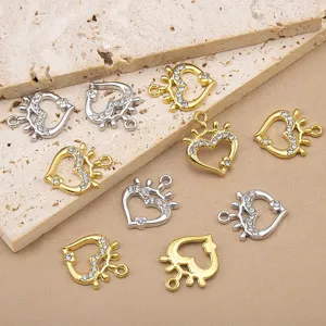 Legierung Strass Herz Krone Anhänger Detail, ideal für DIY Armbänder und Halsketten.