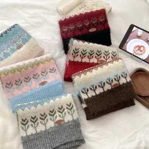 Winter thick warm knitted Fair Isle floral scarf for women, cozy casual vintage neckerchief shawl
