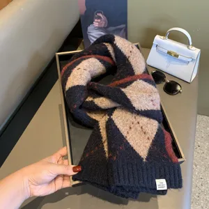 Korean style argyle knit scarf for women, autumn winter warm soft neck wrap retro fashion.