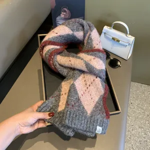 Argyle knit scarf for women, cozy winter warm neck wrap with stylish diamond pattern.
