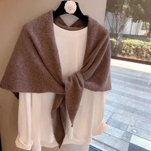 Australian 100% Pure Wool Women Shawl Knitted Scarf Set with White T-Shirt Autumn Winter