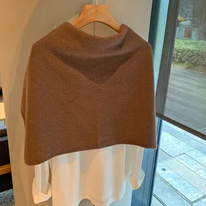Chal capa de lana tejida marrón, otoño invierno casual asimétrico ropa de abrigo moda.