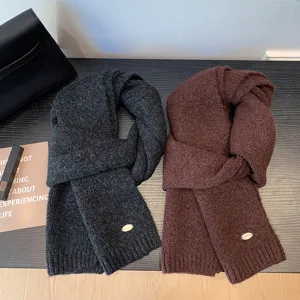 Bufanda de invierno gruesa y cálida de punto para mujer y hombre, suave y lisa y acogedora.
