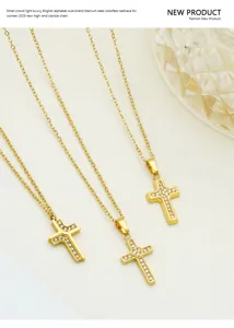 Goldener Titanstahl Kreuz Halskette mit Zirkonia, elegante Schlüsselbeinkette Damen.
