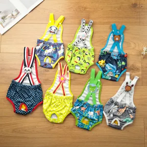 Lindo pantalón fisiológico para mascotas con tirantes, estampados de animales.
