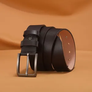 Men's retro PU leather casual belt featuring a stylish square pin buckle for everyday pants.