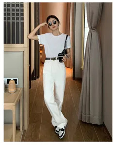 Stylish women's black belt with cute heart buckle, perfect for jeans, dresses and suits.