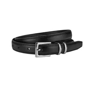Ceinture classique en cuir véritable noir pour femme avec boucle ardillon argentée, vue principale.
