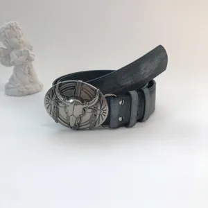 Vintage western cowboy leather belt with bull skull metal buckle for women daily wear