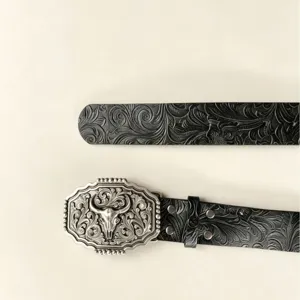 Ceinture en cuir gaufré style western avec boucle vintage en alliage tête de taureau