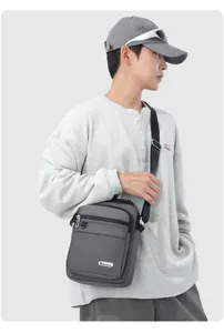 Lässige Umhängetasche für Herren mehrschichtig stylische Reise Pendler Tasche grau