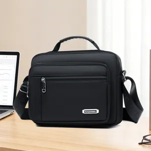 Herren multifunktional schwarze Oxford-Stoff Umhängetasche Schultertasche mit Griff und Fächern.