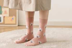 Chaussettes mi-hautes roses chien dessin animé, style japonais coton tricoté pour automne hiver.
