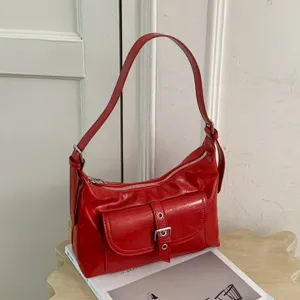 Red retro leather shoulder bag, trendy chic underarm handbag for daily women fashion.