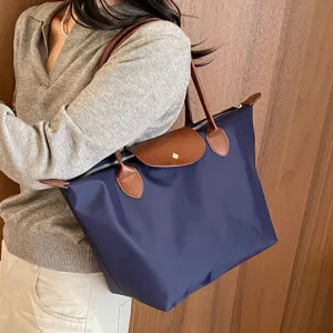 Fashion nylon shoulder bag, large capacity waterproof travel tote for women and moms.