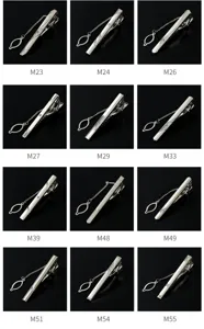 Silberne Herren Krawattenklammer mit Kette und Zirkonia für elegante Business Anzügen.