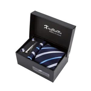 Coffret cadeau cravate homme rayée avec boutons de manchette pince cravate poche.
