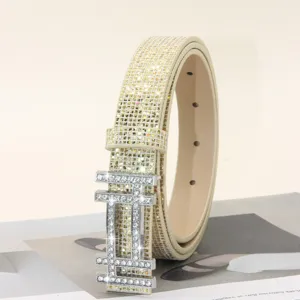 Schitterende strass riem voor dames, glanzende tailleband met stijlvolle gesp voor jeans.