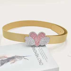 Trendy rhinestone heart wings belt, fashion Y2K waist accessory for jeans and dresses.