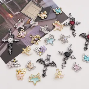 Legierung Strass Harz Verträumte Schmetterling Stern Mond Kreuz Charms Für DIY Halskette Schmuckherstellung Anhänger Zubehör Handgemachte Zubehör