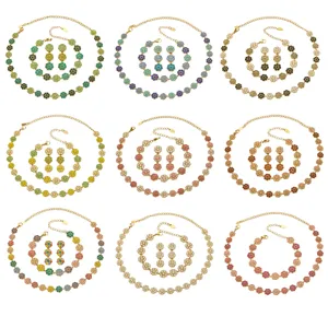 Elegantes vierblättriges Kleeblatt Schmuckset mit Zirkonia und vergoldetem Edelstahl.
