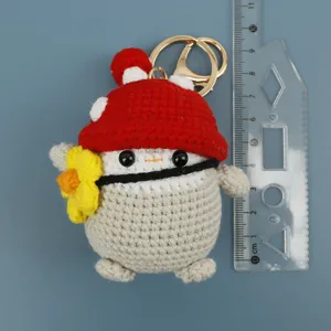 Portachiavi in peluche pinguino all'uncinetto fatto a mano simpatica bambola fungo accessorio