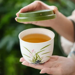 Handbemachte Keramik Teetasse mit Deckel, traditionelle Meister Kung Fu Teetasse für Liebhaber.