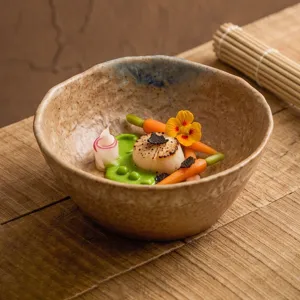 Bol de cerámica rústica, diseño martillado para sopa, arroz y decoración de mesa.