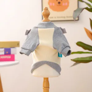 Niedlicher Haustier Hund Herbst Winter Pullover mit Schleife, warme Haustierbekleidung.