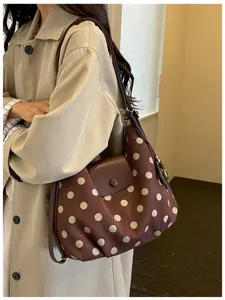 Bruine polstip casual hobo schouderrugzak voor dames, stijlvolle dagelijkse tas.