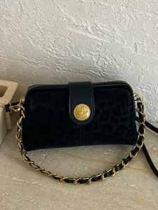 Retro Leopardenmuster PU Leder Umhängetasche Für Damen Mode Unterarm Schultertasche Mit Metallkette Und Kussverschluss Kleine Quadratische Tasche