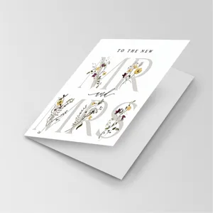 Wedding greeting card, elegant floral design Mr and Mrs card for newlywed couple gift.