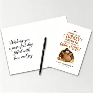 Vista dettagliata del biglietto di auguri di Thanksgiving con illustrazione di tacchino.