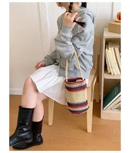 Koreanischer Retro Stroh geflochtener Eimer Beutel lässige gestrickte Damen Handtasche