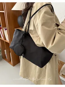 Women minimalist nylon shoulder tote bag casual commuter large capacity handbag fashion