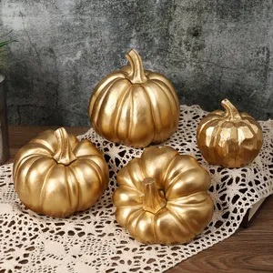 Statuetta di Zucca in Resina Dorata Decorazione per Tavola di Halloween Ornamento di Zucca di Simulazione Decorazione per la Casa