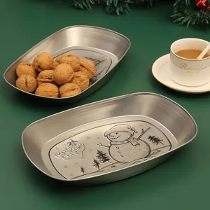 Ensemble de plateaux de pique-nique rétro en fer blanc, assiettes en métal avec motif de bonhomme.