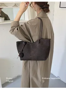 Υφαντή τσάντα ώμου tote για γυναίκες vintage τσάντα μασχάλης κομψή σκούρο καφέ τσάντα