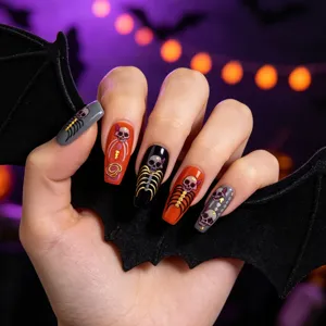 Ongles gothiques crâne Halloween vue détaillée, design d'ongles squelette style sombre.