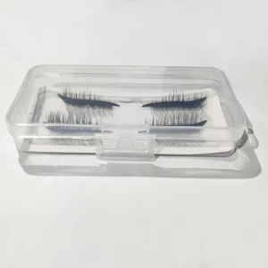 Conjunto de pestañas postizas y pegatinas de delineador reutilizables en caja transparente.