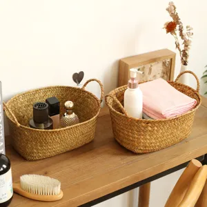 Panier de Rangement en Paille Naturelle Organisateur d'Articles Divers Portatif Bac de Rangement Tissé Panier de Rangement pour Collations de Bureau Décoration de la Maison