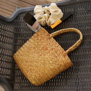 Handmade straw woven handbag eco-friendly gift basket stylish woven tote bag for daily use